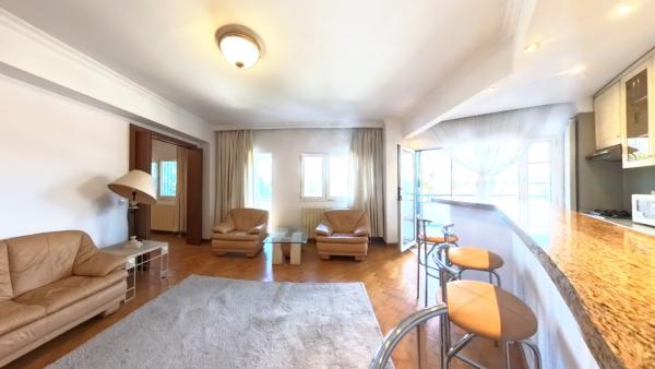 Apartament 3 camere, 100 mp, Primaverii - parcare subterană inclusă