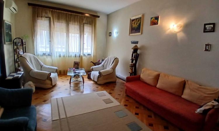 3 camere Intercontinental