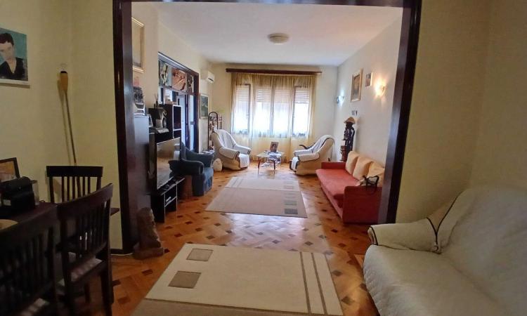 3 camere Intercontinental