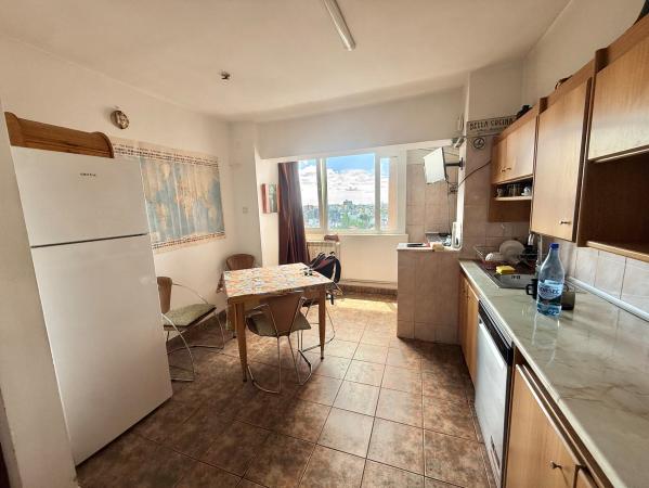 Apartament 4 camere de vânzare Sos Ștefan cel Mare - Spitalul Colentina