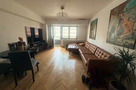Apartament de vânzare 3 camere Titulescu - Piața Victoriei complet mobilat si utilat