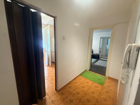 Apartament 2 camere de închiriat Str. Mexic-Piata Victoriei