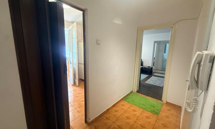 Apartament 2 camere de închiriat Str. Mexic-Piata Victoriei