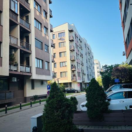Apartament 2 camere, 64 mp utili, 2 balcoane, loc de parcare disponibil