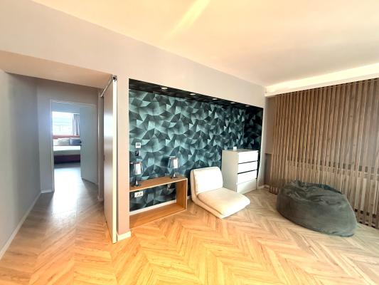 Apartament 3 camere de închiriat pe Calea Dorobanți