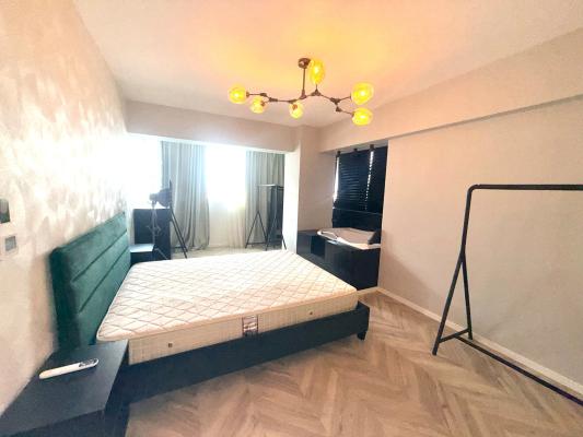Apartament 3 camere de închiriat pe Calea Dorobanți