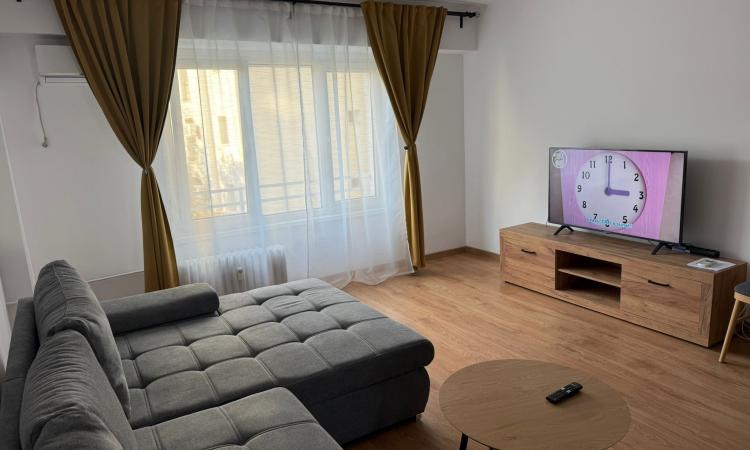 Garsoniera Complet Renovata - Stefan Cel Mare- 2' Metrou