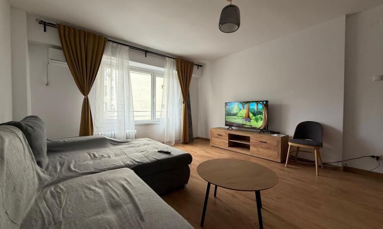 Garsoniera Complet Renovata - Stefan Cel Mare- 2' Metrou