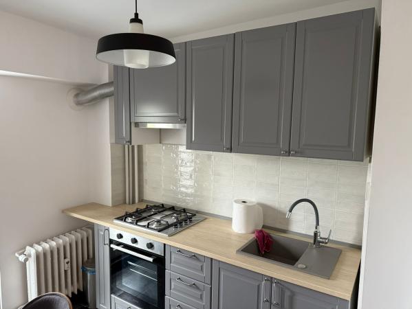 Garsoniera Complet Renovata - Stefan Cel Mare- 2' Metrou