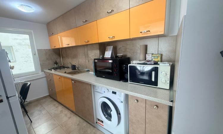 Apartament 2 camere de vânzare Intrarea Dr Felix - Piața Victoriei - mobilat