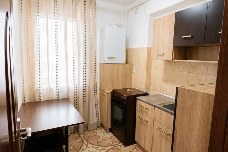 Curte proprie de 28 mp! Apartament mobilat, gata de mutare, aproape de metrou