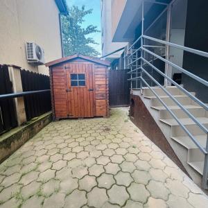 Curte proprie de 28 mp! Apartament mobilat, gata de mutare, aproape de metrou