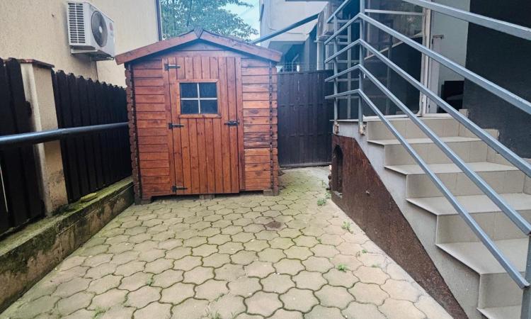 Curte proprie de 28 mp! Apartament mobilat, gata de mutare, aproape de metrou