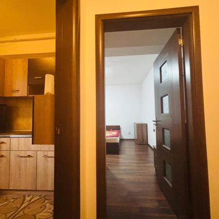 Curte proprie de 28 mp! Apartament mobilat, gata de mutare, aproape de metrou