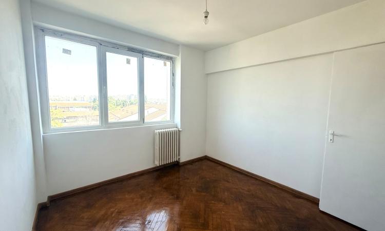 Apartament 3 camere de vânzare Sos Ștefan cel Mare - Lizeanu