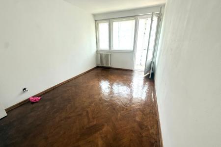 Apartament 3 camere de vânzare Sos Ștefan cel Mare - Lizeanu