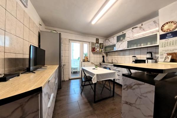 3 Camere - Decomandat - Aleea Salaj