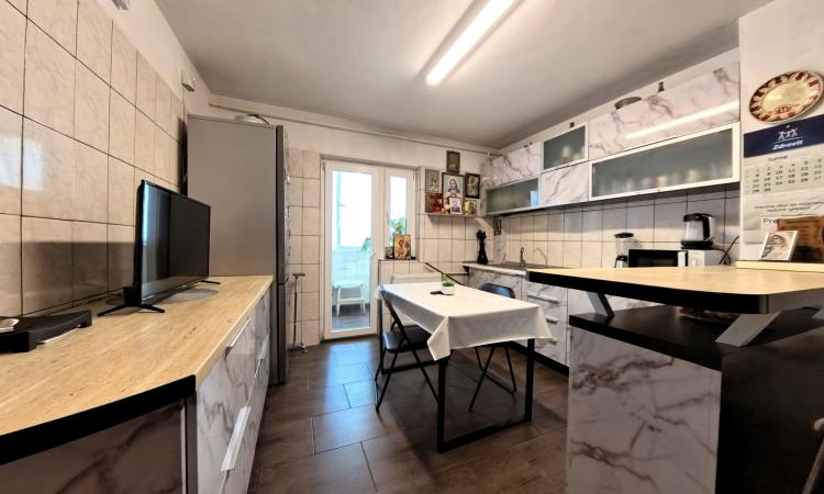 3 Camere - Decomandat - Aleea Salaj