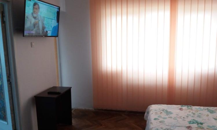 3 camere Dacia - Mosilor
