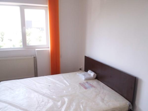 3 camere Dacia - Mosilor