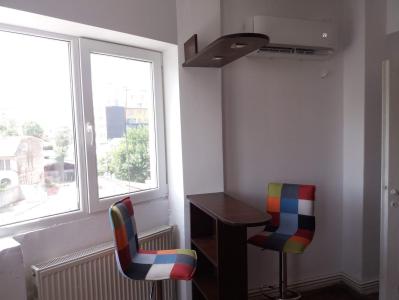 3 camere Dacia - Mosilor