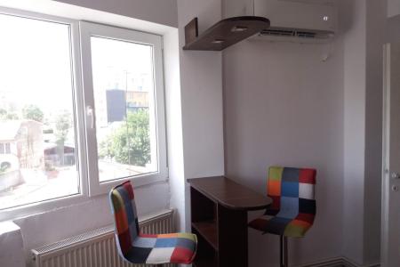 3 camere Dacia - Mosilor