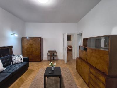 Închiriere apartament 4 camere, 153 mp, mobilat și utilat - parter vilă - Dorobanți Capitale