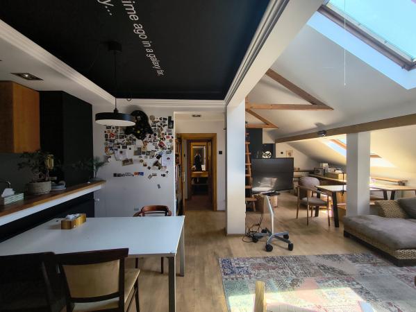 Apartament de vânzare, 6 camere, 183 mp, la mansarda - zona Floeasca