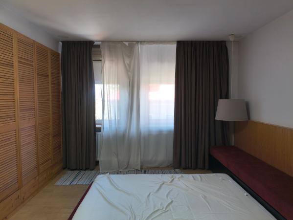 Apartament de vânzare, 6 camere, 183 mp, la mansarda - zona Floeasca