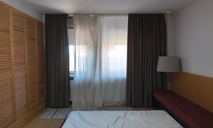 Apartament de vânzare, 6 camere, 183 mp, la mansarda - zona Floeasca