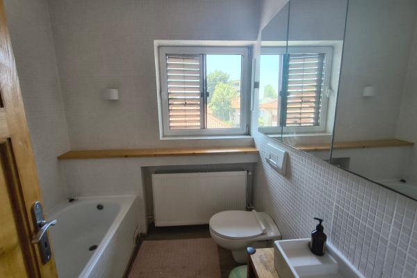 Apartament de vânzare, 6 camere, 183 mp, la mansarda - zona Floeasca