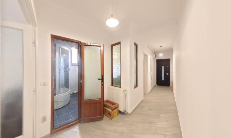Piata Alba Iulia - Matache Dobrescu - apartament 2 camere in vila