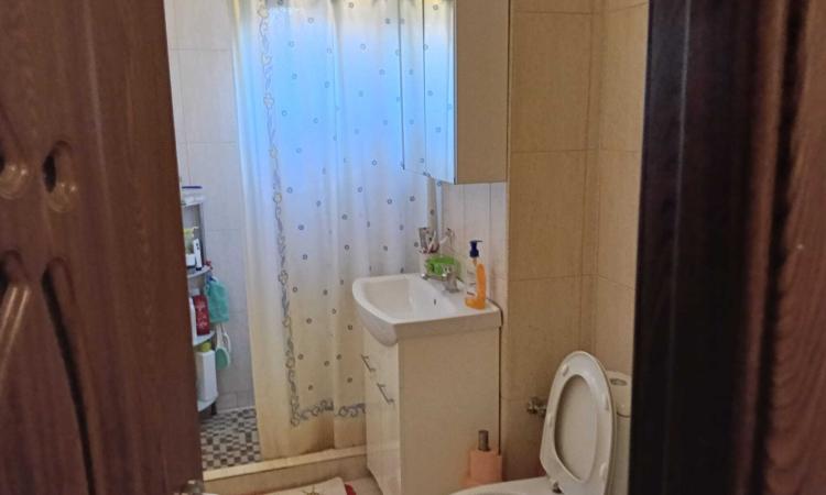 Apartament 2 camere, 56 mp, etaj 3/5, bloc izolat, boxă – zona Hotel Strelitia / Modern – Timișoara