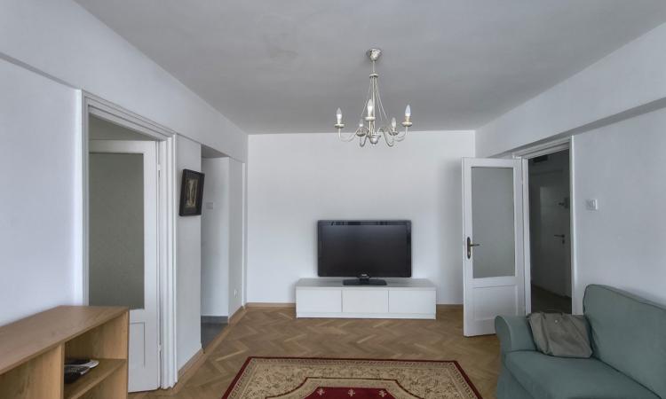 Închiriere apartament cu 2 camere, 50 mp - prima închiriere - Calea Floreasca