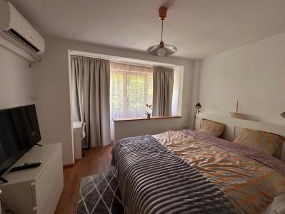 2 camere prima inchiriere hotel Novotel