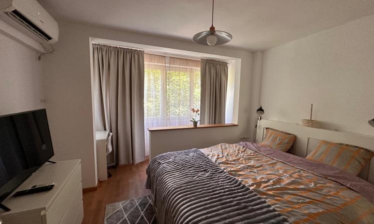 2 camere prima inchiriere hotel Novotel