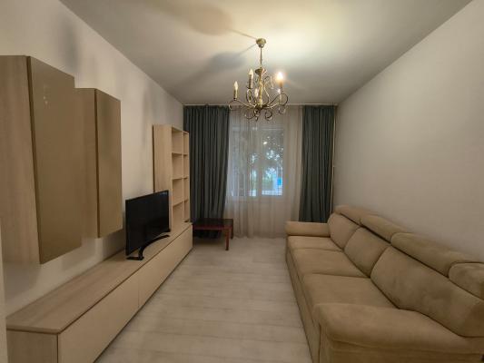 Închiriere apartament cu 3 camere, 63 mp, renovat, mobilat și utilat - zona Floreasca