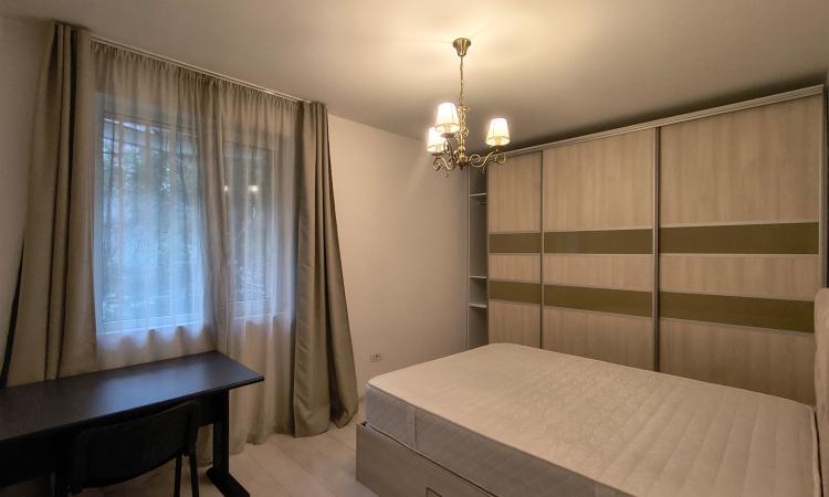 Închiriere apartament cu 3 camere, 63 mp, renovat, mobilat și utilat - zona Floreasca