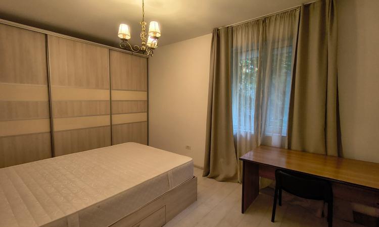 Închiriere apartament cu 3 camere, 63 mp, renovat, mobilat și utilat - zona Floreasca