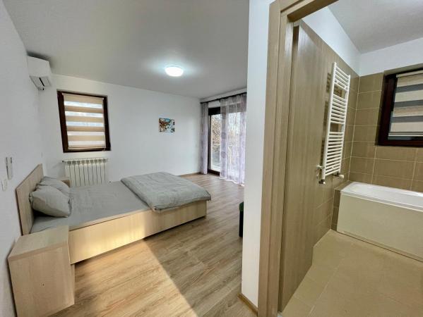 Apartament 3 camere de închiriat Siliștea Snagovului cu acces către lac