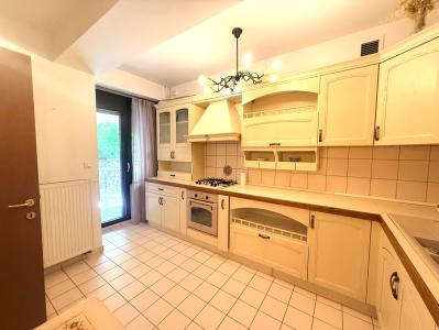 Apartament de închiriat 3 camere Central Park