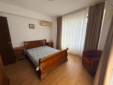 Apartament 2 camere de închiriat Central Park