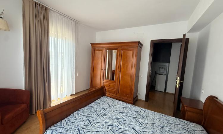 Apartament 2 camere de închiriat Central Park