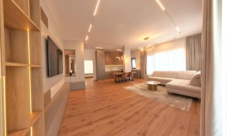 Apartament exclusivist 4 camere Tunari-Otopeni – Terasă de 85 mp – Parcare inclusă