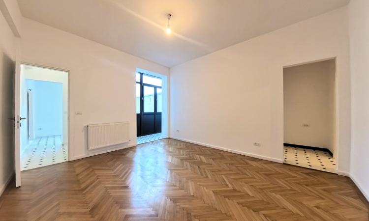 2 Camere - Piața Amzei - Spațios - Renovat