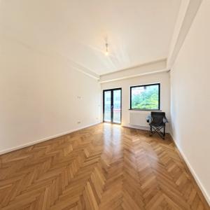 2 Camere - Piața Amzei - Spațios - Renovat