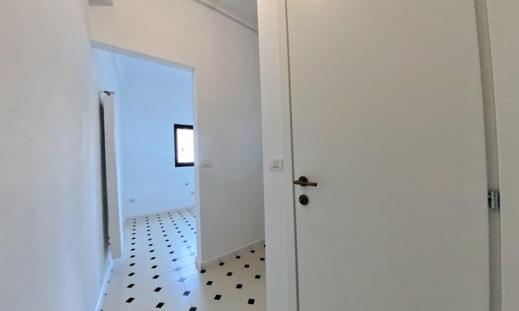 2 Camere - Piața Amzei - Spațios - Renovat