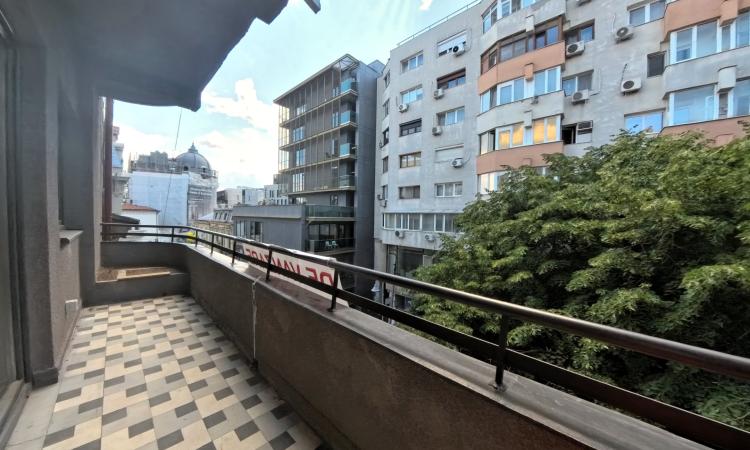 2 Camere - Piața Amzei - Spațios - Renovat