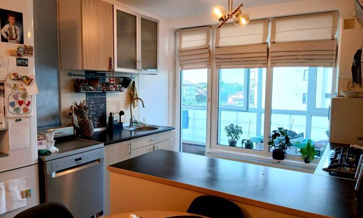 3 Camere Otopeni | Renovat | Parcare | Boxă | Mobilat
