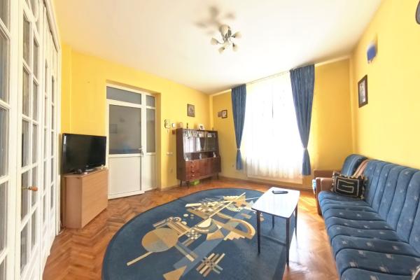 2 camere in vila / Aproape de Parcul Carol